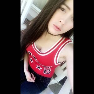 Meet your Posher, Britney